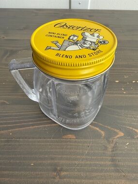 Vintage Osterizer mini-blend container
8 oz container